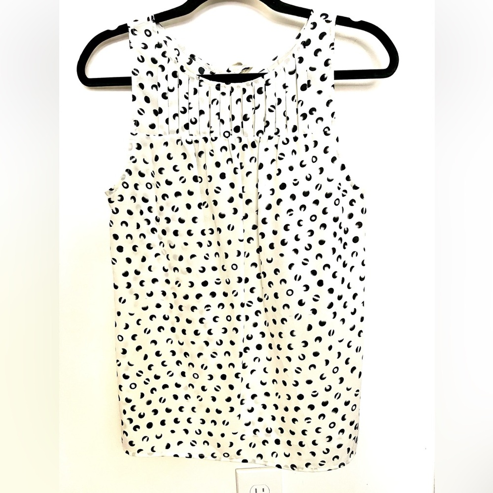 Kenar Polka Dot Sleeveless Women's Top